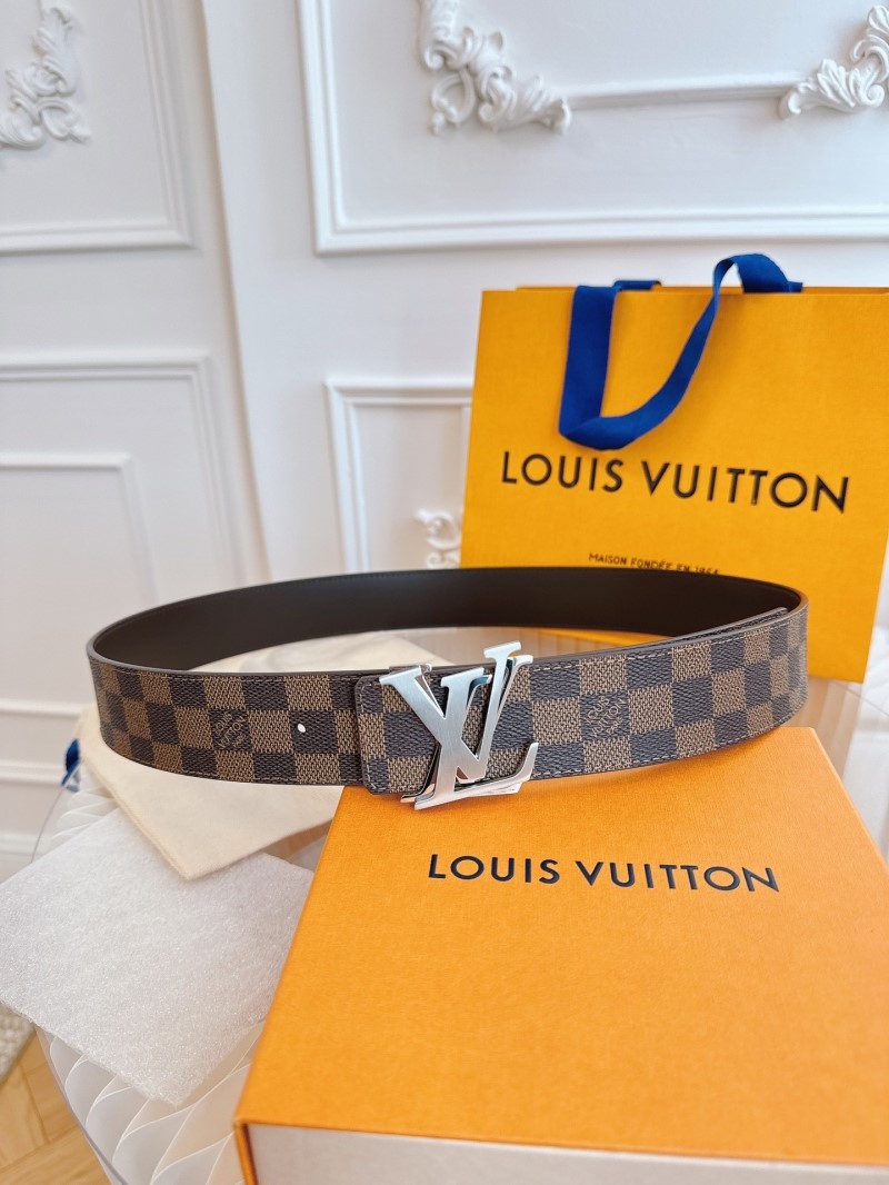 l0vis Vvtt0n belts